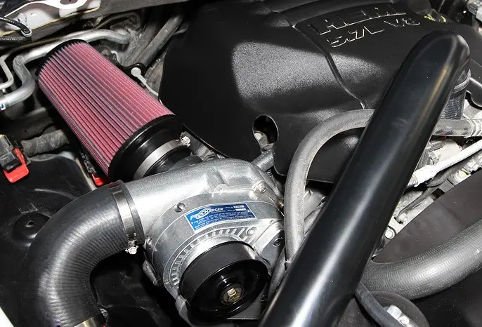 procharger_stage2_system_hemi_dodge_ram_truck_supercharger_underhood-2.webp