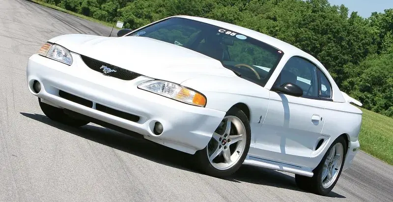 1995-Mustang-Spec-Page-Image.webp