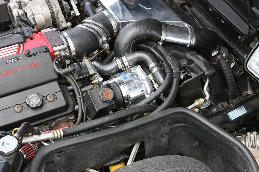 1996-1992-CORVETTE-C4-UH1.webp
