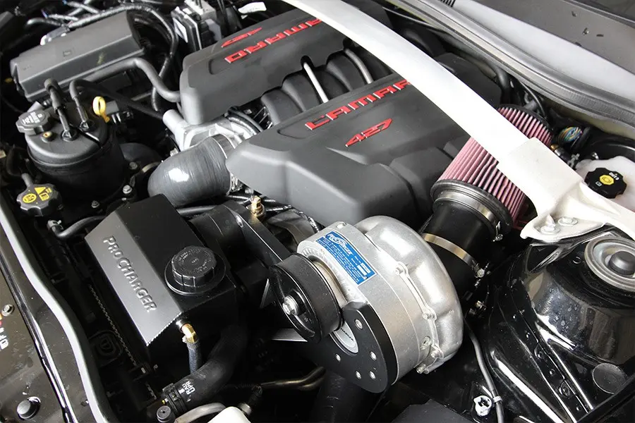 2015-2014-CAMARO-Z-28-LS7-UH2.webp