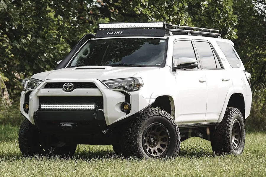 White-4-Runner.webp